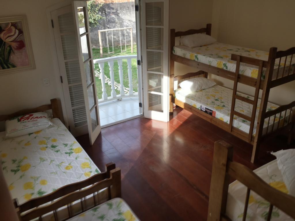 Canguru Hostel Araquari Værelse billede