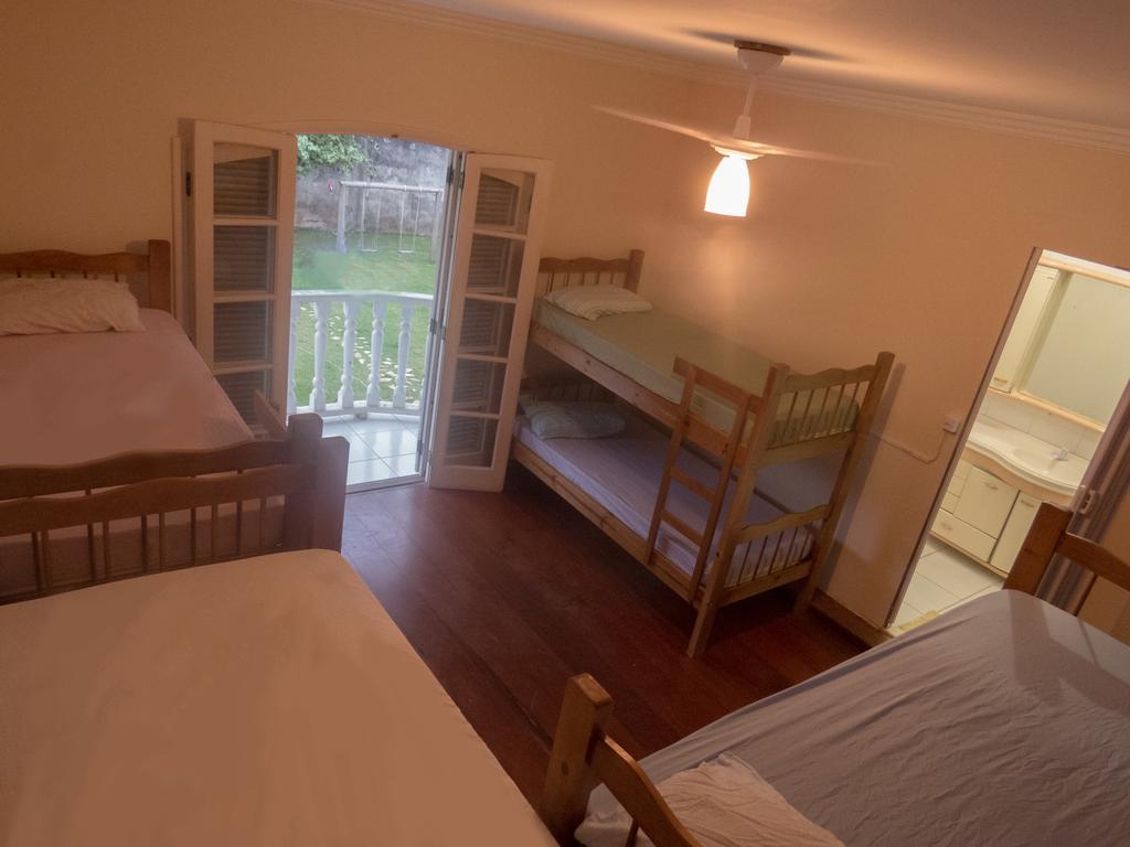 Canguru Hostel Araquari Eksteriør billede