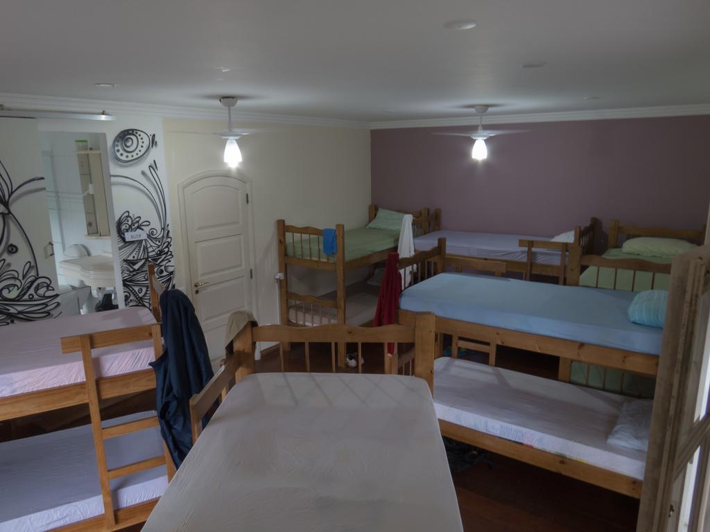 Canguru Hostel Araquari Eksteriør billede