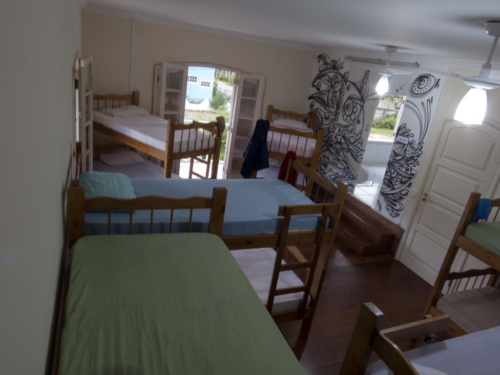 Canguru Hostel Araquari Eksteriør billede