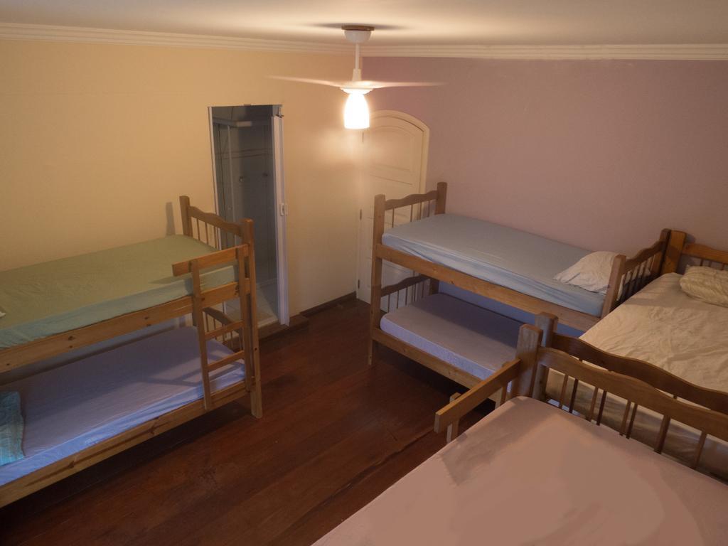 Canguru Hostel Araquari Værelse billede