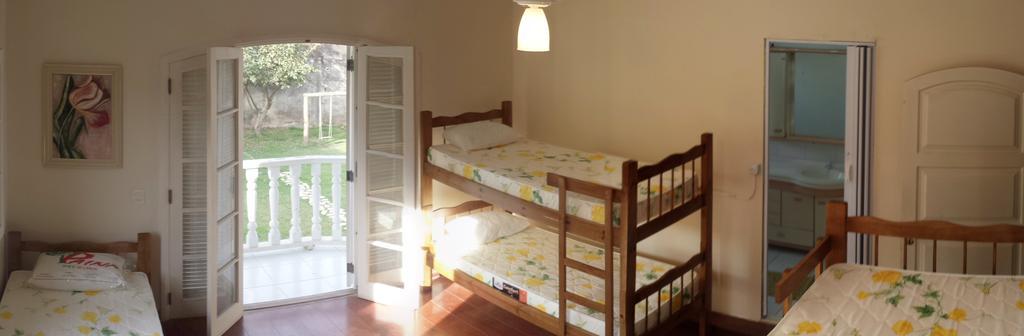 Canguru Hostel Araquari Værelse billede