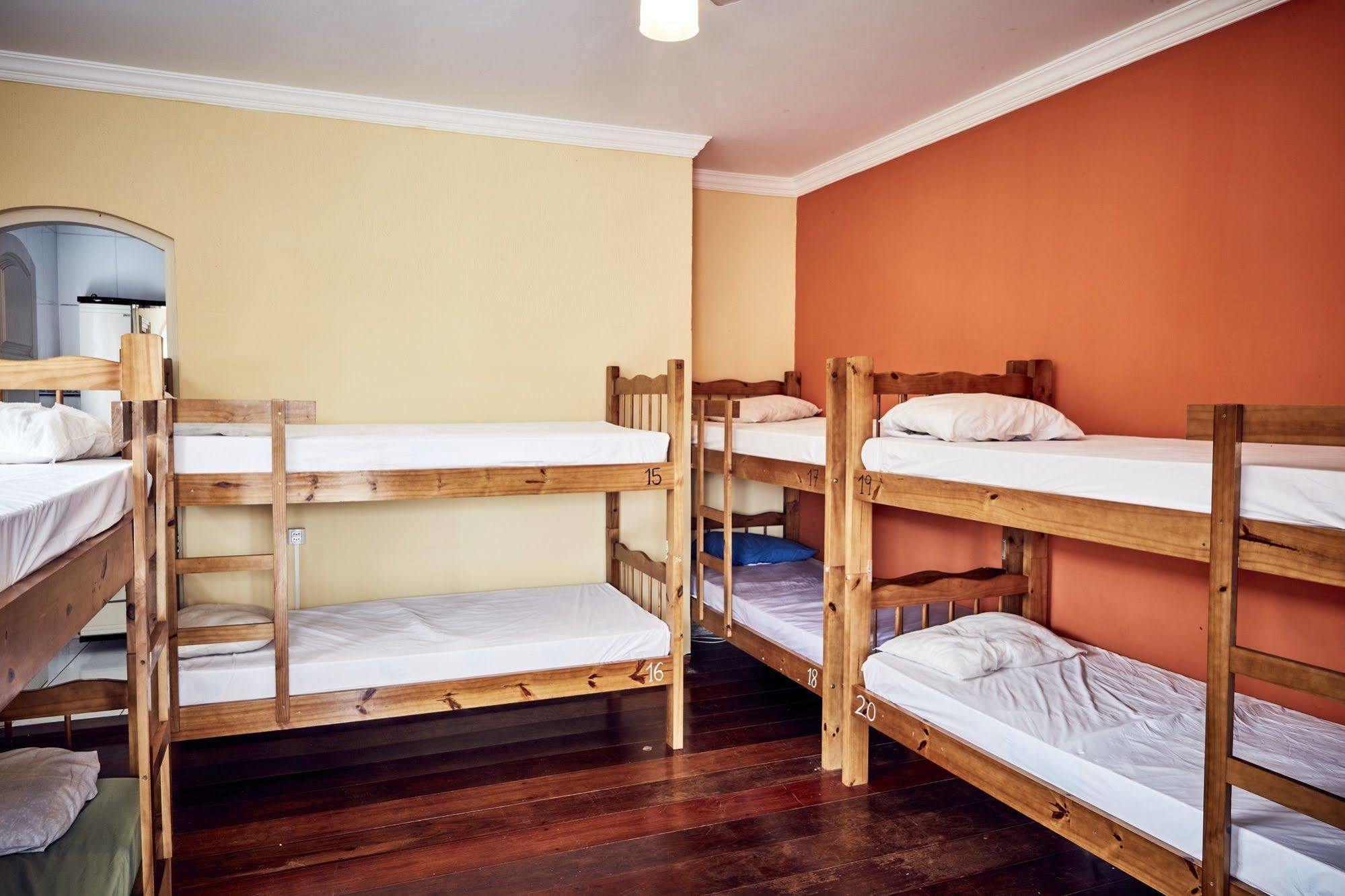 Canguru Hostel Araquari Eksteriør billede
