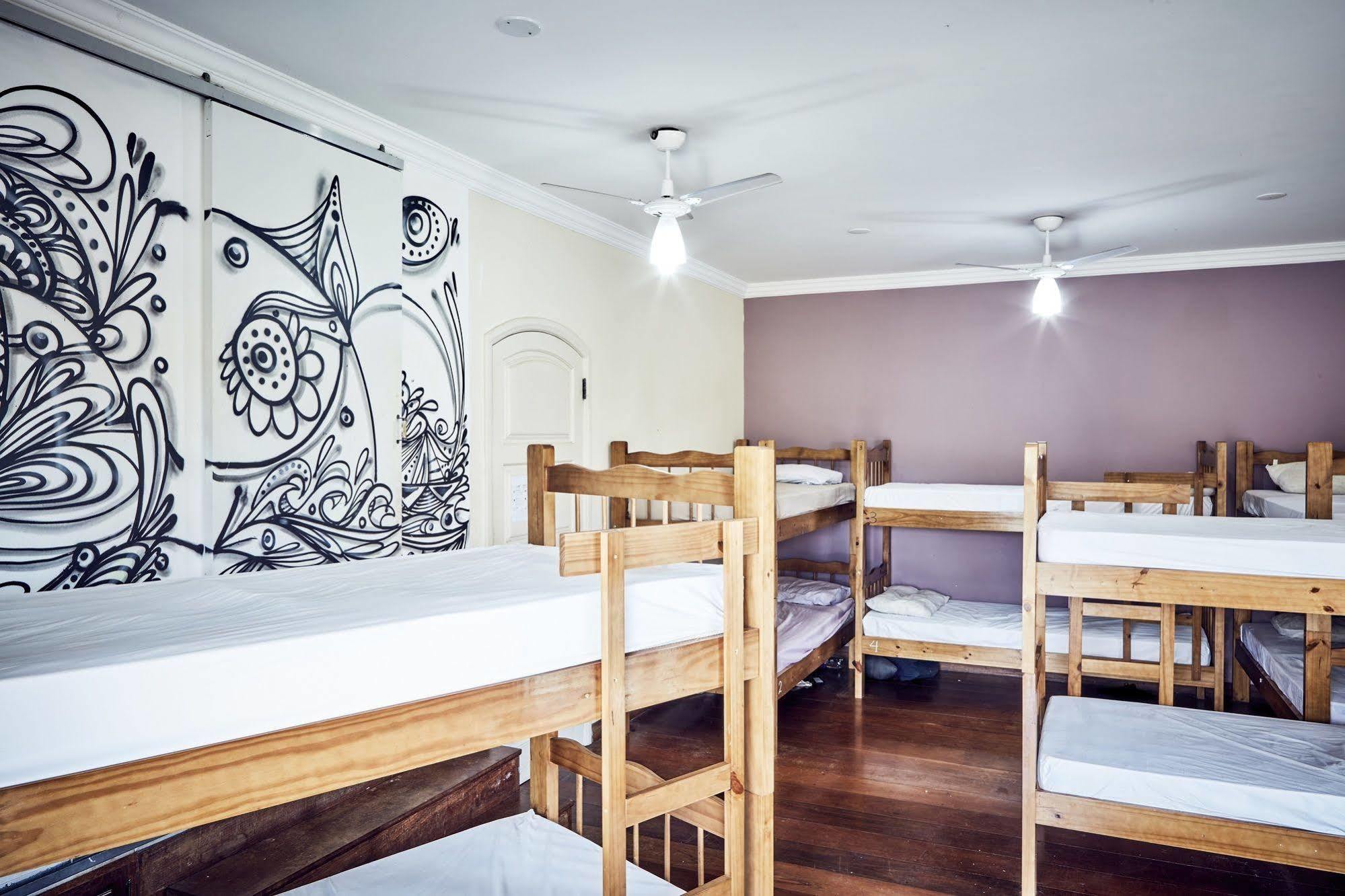 Canguru Hostel Araquari Eksteriør billede